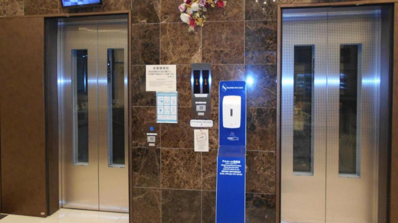Toyoko Inn Shin-Aomori-Eki Higashi-Guchi Buitenkant foto